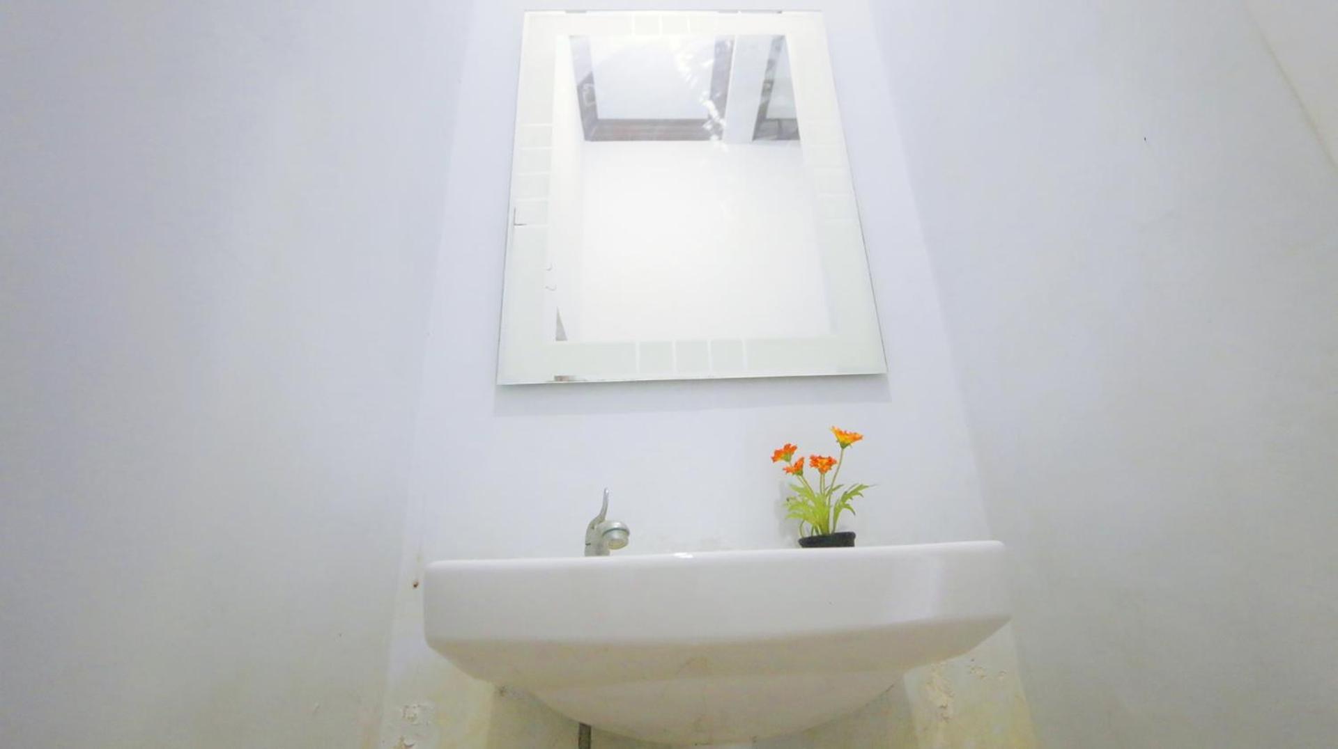 Alista Hotel Bondowoso Cameră foto